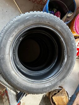 Goodyear Vector 4Seasons 215/60 R17 96H - 5