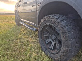 Dodge RAM 1500 - 5