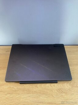 Herní notebook Ausu ROG Zephyrus G16 - 5