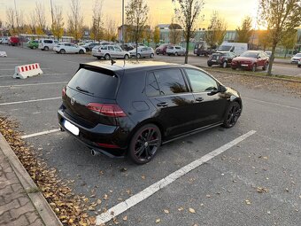 Volkswagen Golf 7,5 GTI Performance 180kw - 5