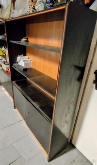 Pár vitrín - č.1609 - 5