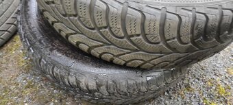 Pneu r16 starší použité - 5