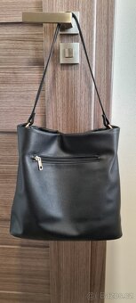 Černá kabelka About You - 5