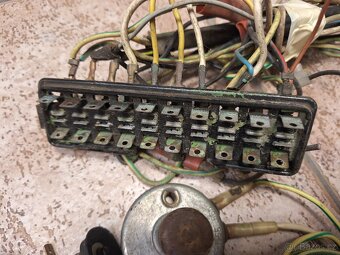 Vw brouk,dily veteran,elektroinstalace - 5