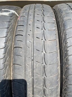 Pneu Bridgestone 155/70R19 na BMW i3 - 5