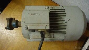 Elektromotor 1500,- Kč - 5