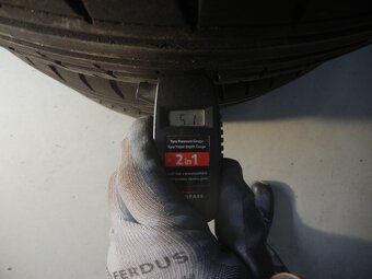 Letní pneu Continental + Bridgestone 225/40R18-mužu přezout - 5