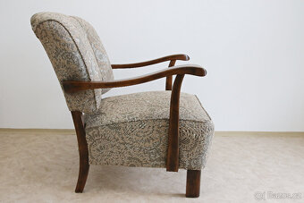 PRODÁM STAROŽITNÁ KŘESLA THONET - 5