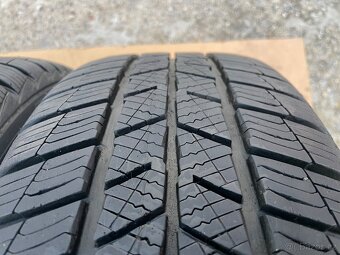 4ks. Zimní pneu 205/55/16.zn. Barum Polaris 5. - 5