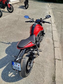 Ducati Monster, 1. MAJITEL, NOVÁ V ČR, PODZIMNÍ CENA - 5