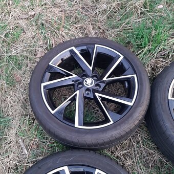 Vega Alu kola Škoda Scala Kamiq Monte Carlo pneu 215/45/18 - 5