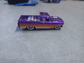 Hot wheels - 5