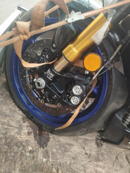 Yamaha MT 10 SP 2022 - 5