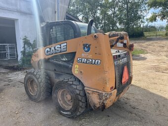 Case SR 210 - 5
