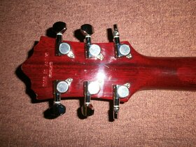 Prodám na zakázku stavěnou elektrickou kytaru Les Paul - 5