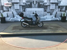 Aprilia SPORTCITY 200i - 5