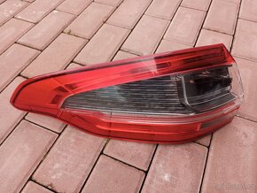 Ford s-max - 5