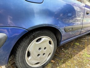 citroën xsara 1.4i - 5