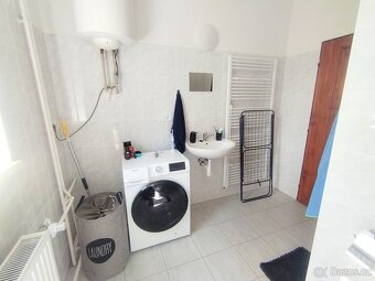 Pronájem prostorného bytu 1+kk / 36m, Hlučín, ul. P.Bezruče - 5