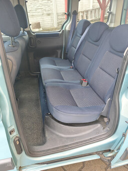 Citroen Berlingo 1.4i 55KW 7/2006 167tis najeto. - 5