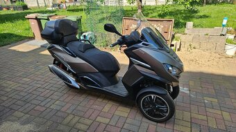 PEUGEOT Metropolis SW 400 - 5