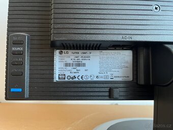 Monitor LG - 5
