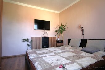 Prodej bytu 4+1 s lodžií, šatnou, 88 m2 - Teplá centrum - 5