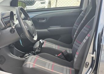 Peugeot 108 1.0i KLIMATIZACE TEMPOMAT ALU manuál 51 kw - 5