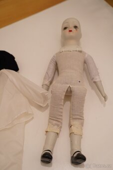 Starožitná panenka - 1899 Fine Porcelain Dolls - 5