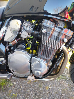 Suzuki GSX 1200 Inazuma - 5
