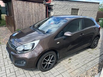 🟤 Kia Rio 1.2 CVVT 62 kW Comfort | 2012 | Najeto 122 000 km - 5