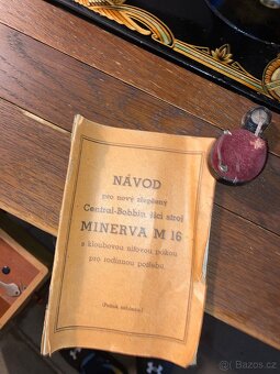 Šicí stroj Minerva M16 skříňový - 5