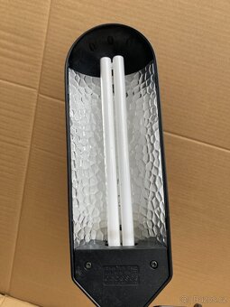 Stolní lampa černá, dvouramenná - 5