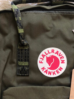Nový batoh Fjällräven Kanken military s ozdobnými prvky - 5