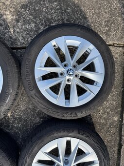 Alu kola Škoda 5x112 R17 včetně pneu Continental 205/55/17 - 5