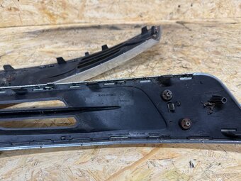 KRYTKY PŘEDNÍHO NÁRAZNÍKU PEUGEOT 5008 C04626 091iSM025 - 5