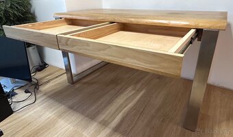 Psací stůl s nerezovou podnoží a masivní dubovou deskou - 5