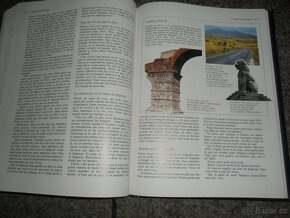 Bible FrJ, literatura USA, pohádky Sibiře RJ/AJ, kuchařky NJ - 5