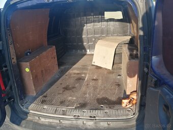 Dacia logan 1,5dci 2009 - 5