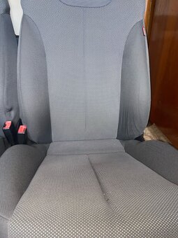 Sedačky / interier Seat Leon 1P , NAJETO 70TKM - 5
