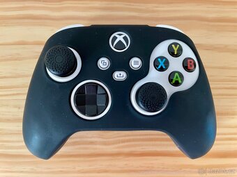 Použitá herní konzole Xbox Series S Robot White - 5