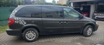 Chrysler grand voyager - 5