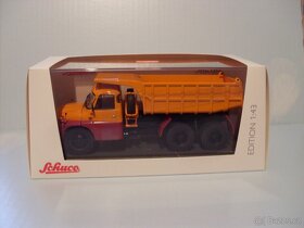 Model TATRA 148 -1:43 - 5