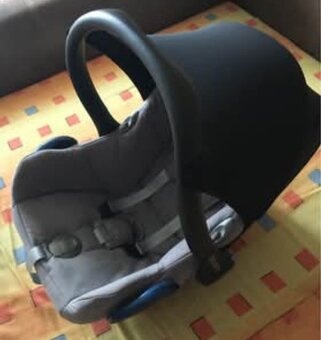 2x Maxi Cosi Cabriofix - 5