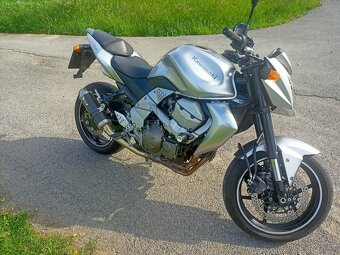 Kawasaki Z750 - 5