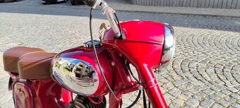 Jawa 250 - 5