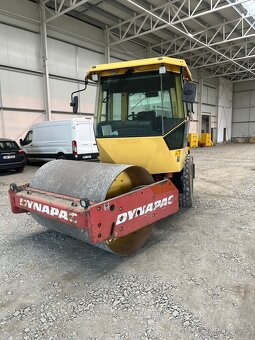 Prodám válec Dynapac CA 152 - 5