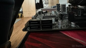 MSI PRO H610M-E DDR4 + i3-13100F (4C/8T) - 5