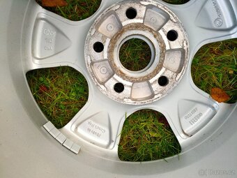 Prodáno - Škoda ALU disky 6,5Jx15H2 ET50 - 5