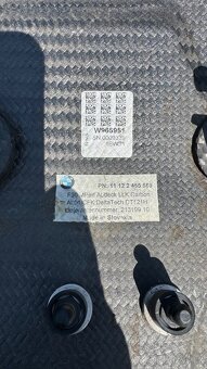 BMW M5f90,M8 X5M X6M karbonové kryty motoru tři části origin - 5